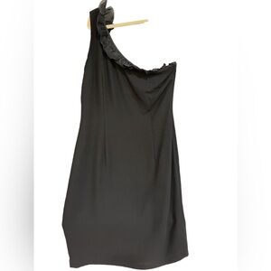 🖤🔥Maggy London one shoulder little black dress size 10 with small ruffle trim